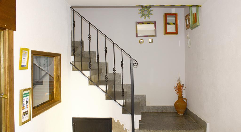 Apartamentos Puenteviejo Аренас-де-Сан-Педро Экстерьер фото